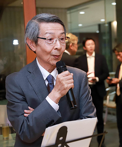 津谷永光市長